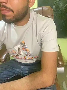 hotyyyyjonny online show from 04-14-26, 12:00