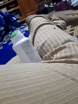 Snapshot of Tota_sexi chatting on 02-14-26, 10:45 Tota sexi online show from 02-14-26, 10:45