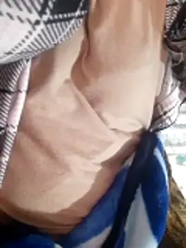 Snapshot of Tota_sexi chatting on 02-20-26, 12:40 Tota sexi online show from 02-20-26, 12:40