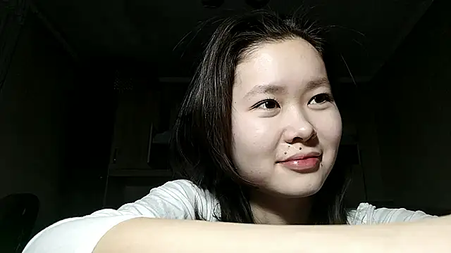 HuldaKye online show from 11-25-25, 12:16