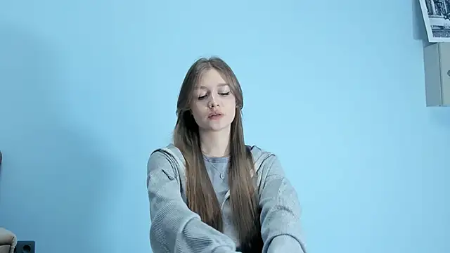 Snapshot of SheritaCyree chatting on 11-15-25, 12:34 SheritaCyree online show from 11-15-25, 12:34