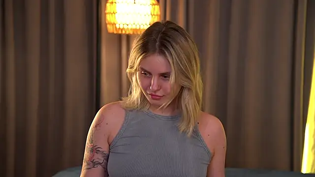 LilithEve  online show from 11-11-25, 05:46