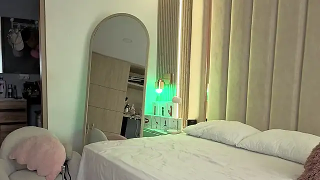 Iamnyxy online show from 12-02-25, 11:04