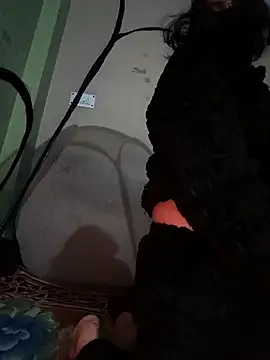 Yamini-X online show from 12-19-25, 10:39