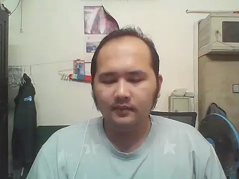 Snapshot of linhlinhthan chatting on 11-12-25, 04:07 linhlinhthan online show from 11-12-25, 04:07