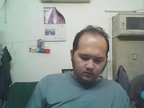 Snapshot of linhlinhthan chatting on 11-14-25, 02:27 linhlinhthan online show from 11-14-25, 02:27
