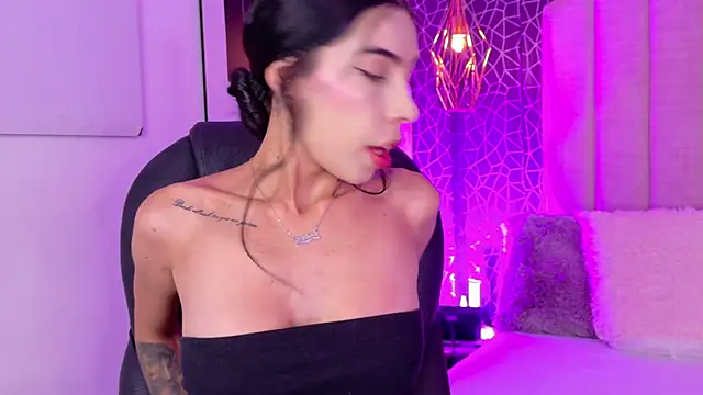 IrisDeLaVega  online show from 03-19-26, 02:10