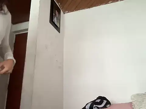 Snapshot of Dreana chatting on 02-12-26, 04:46 Dreana online show from 02-12-26, 04:46