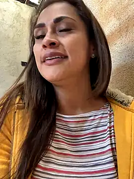 valeria absurdah online show from 11-29-25, 07:39