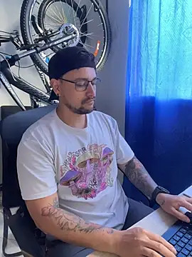 Snapshot of _hans_ro chatting on 11-12-25, 06:52 hans ro online show from 11-12-25, 06:52