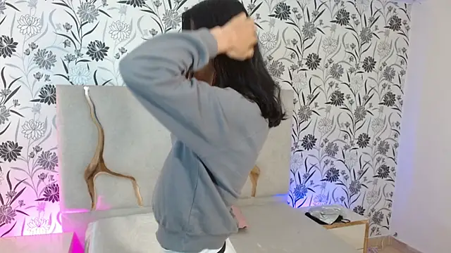 Joselyn tay online show from 01-09-26, 11:57