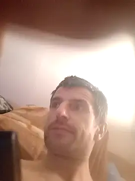 TwardyKierowca online show from 02-06-26, 01:43