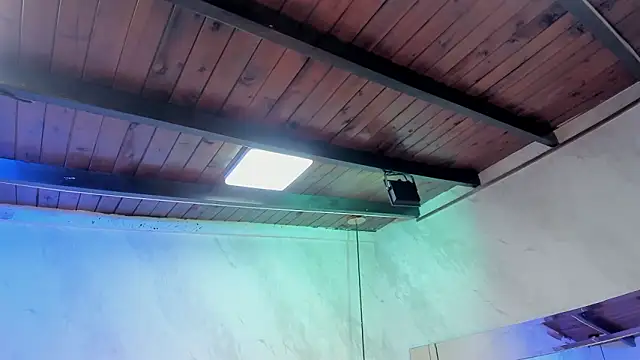 Caroline palmerr online show from 02-01-26, 03:27