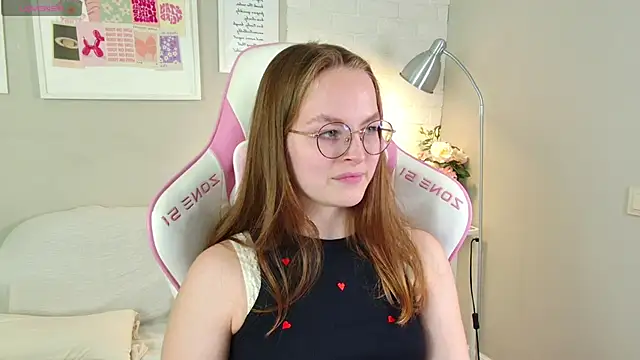 MadisonSmitt online show from 11-12-25, 11:32