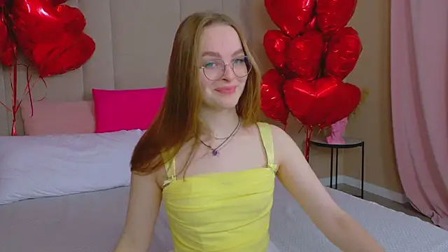 MadisonSmitt online show from 02-18-26, 05:14