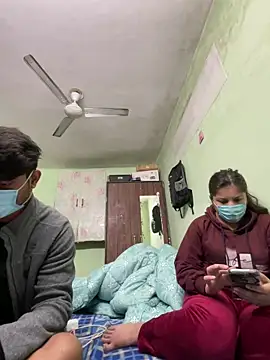 Cute hotzara online show from 01-19-26, 04:38