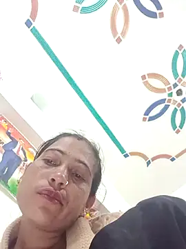 Snapshot of Sexy_bhabhi34 chatting on 01-10-26, 06:09 Sexy bhabhi34 online show from 01-10-26, 06:09