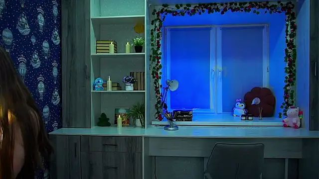 Snapshot of CleotildeBijan chatting on 11-17-25, 03:40 CleotildeBijan online show from 11-17-25, 03:40