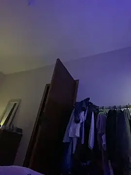 Snapshot of Aaaahhiraya2 chatting on 12-19-25, 03:35 Aaaahhiraya2 online show from 12-19-25, 03:35