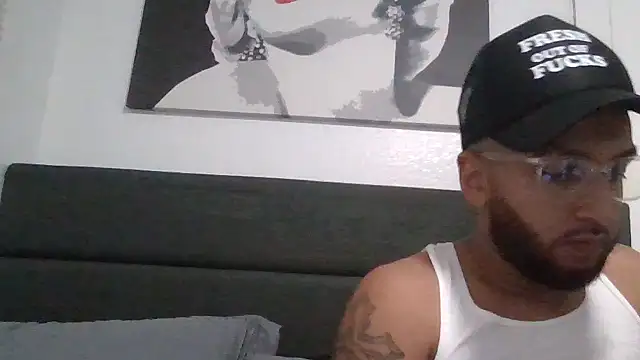 jloco954 online show from 11-17-25, 05:46