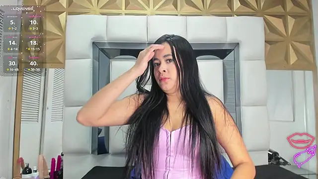 Snapshot of Estefanny_lopez19 chatting on 04-07-26, 12:38 Estefanny lopez19 online show from 04-07-26, 12:38