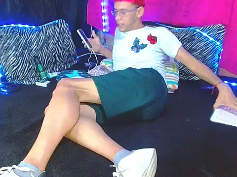 FANTASYBOYS11 online show from 12-14-25, 12:16