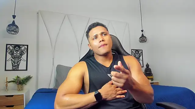 cristo vega online show from 11-19-25, 04:07