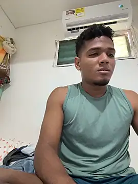 Snapshot of SeductivoX chatting on 11-12-25, 07:57 SeductivoX online show from 11-12-25, 07:57