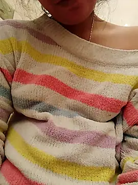 isha sharma2002 online show from 12-01-25, 06:29