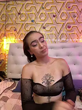 MelanyyJhonson15 online show from 04-11-26, 02:49