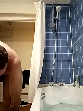 Snapshot of Jakefeeney chatting on 11-22-25, 08:41 Jakefeeney online show from 11-22-25, 08:41