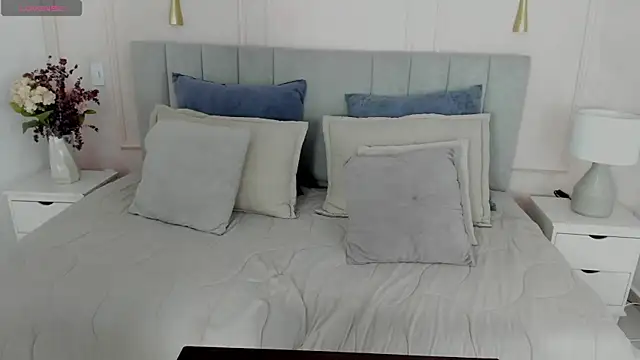 Snapshot of Dulce_emi chatting on 04-16-26, 12:39 Dulce emi online show from 04-16-26, 12:39