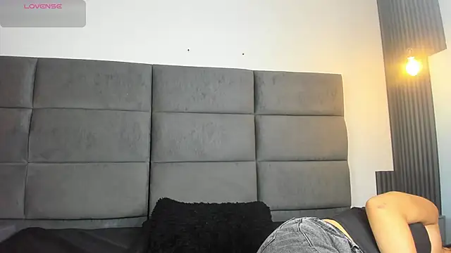 Tefanny hot online show from 12-18-25, 01:39