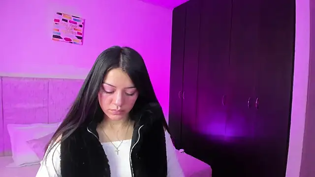 AmmySweett1 online show from 11-18-25, 12:20