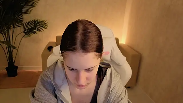 StacyTorres online show from 11-14-25, 04:28