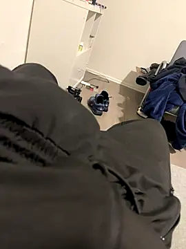 34cakir34 online show from 11-14-25, 04:49