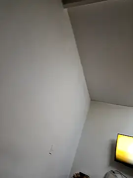 Snapshot of Kasandraloves chatting on 12-02-25, 07:25 Kasandraloves online show from 12-02-25, 07:25