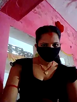 Bigg bhabi online show from 11-24-25, 11:26