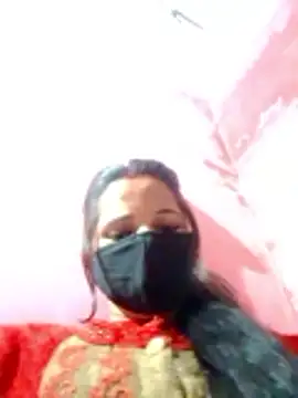 Bigg bhabi online show from 12-04-25, 01:20