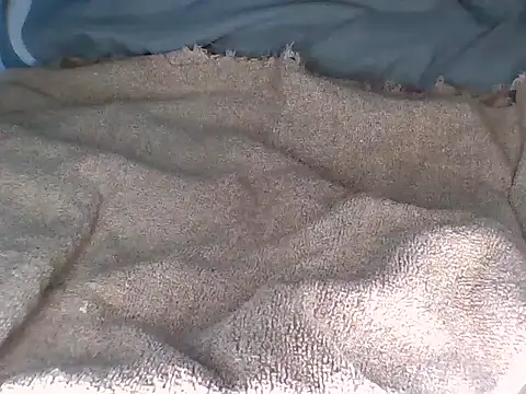 Snapshot of Sensational_grip chatting on 02-16-26, 06:42 Sensational grip online show from 02-16-26, 06:42