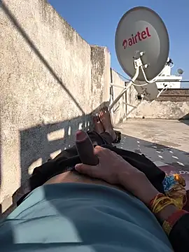 Ritik143jhil online show from 01-16-26, 09:57