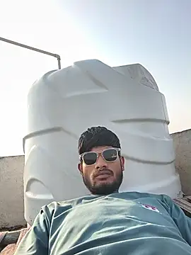 Ritik143jhil online show from 02-06-26, 11:13