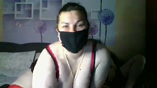 Snapshot of honey_sweet_couple chatting on 11-14-25, 10:51 honey sweet couple online show from 11-14-25, 10:51