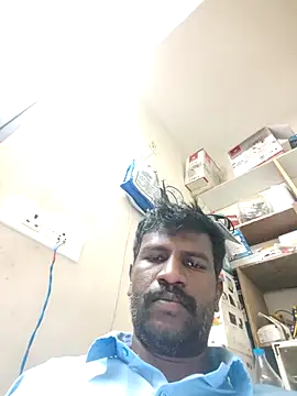 Snapshot of Paramkeerthi chatting on 12-14-25, 04:56 Paramkeerthi online show from 12-14-25, 04:56