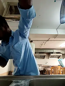 Snapshot of Paramkeerthi chatting on 12-22-25, 02:30 Paramkeerthi online show from 12-22-25, 02:30