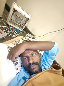 Snapshot of Paramkeerthi chatting on 02-26-26, 01:37 Paramkeerthi online show from 02-26-26, 01:37