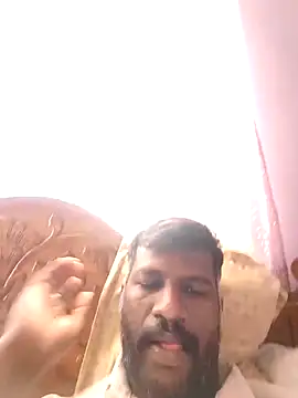 Snapshot of Paramkeerthi chatting on 03-02-26, 06:36 Paramkeerthi online show from 03-02-26, 06:36