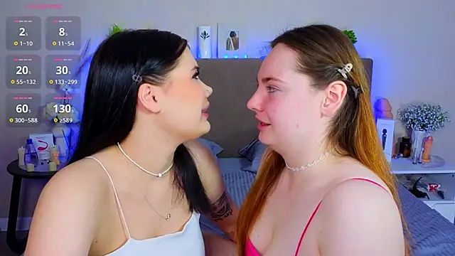 Snapshot of Dina_Mary chatting on 11-15-25, 03:15 Dina Mary online show from 11-15-25, 03:15