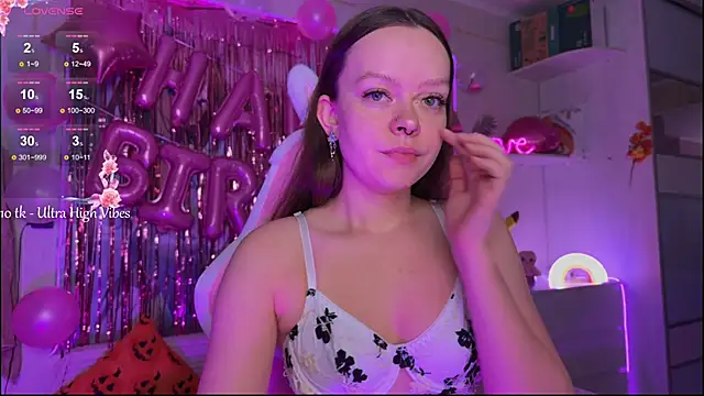 CheekySashaCharm online show from 12-14-25, 07:36