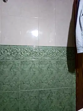 Snapshot of 7allexx chatting on 12-04-25, 04:33 7allexx online show from 12-04-25, 04:33